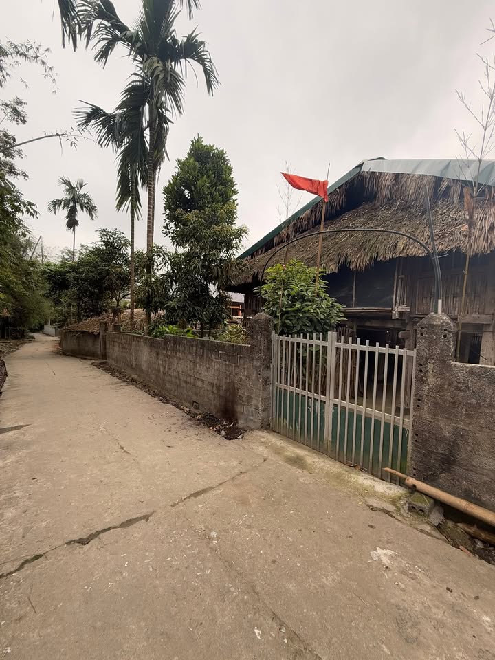 Bán Đất Vườn 416m² Tỉnh Hà Giang - Sẵn Ao Cá, Vườn Rau, 2PN - Giá Hơn 500 Triệu