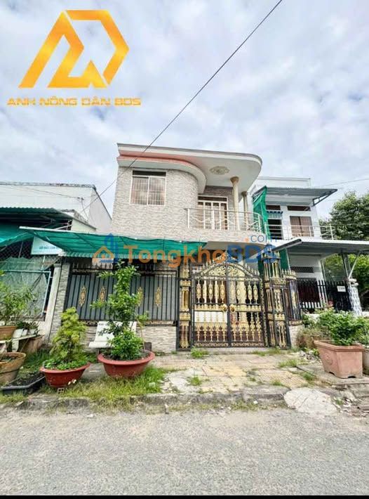 Bán Nhà 108.8m² Phường 5 Vĩnh Long - 3PN, Sổ Hồng Thổ Cư, Xe Tải Vào Nhà