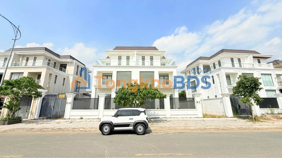 Bán Gấp Biệt Thự Liền Kề 221m² View Biển Rạch Giá - Sổ Hồng Riêng