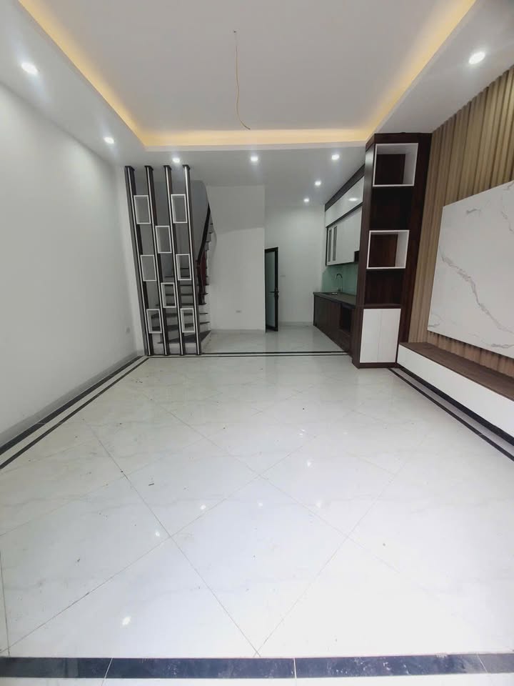 Nhà 30m² La Phù - 4 Tầng Kiên Cố, 3PN, Gần Lê Trọng Tấn