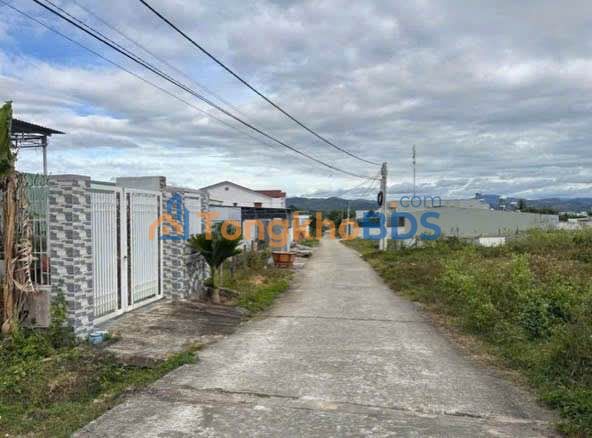 Đất nền Đắk Cấm Kon Tum 100m² 4xx triệu - Sổ đỏ chính chủ