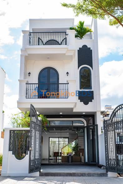 Nhà 3 Tầng Mỹ Gia 100m² - Full Nội Thất Cao Cấp, Giá 9.4 Tỷ