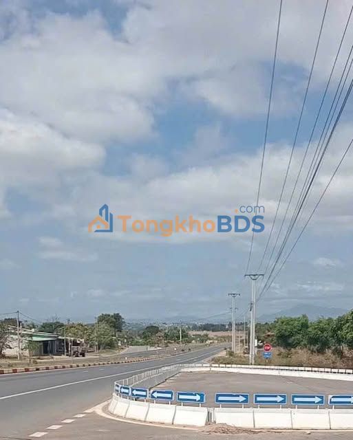 Bán Đất 2 Mặt Tiền QL24 Cũ, Kon Tum - 500m², Thổ Cư 200m²