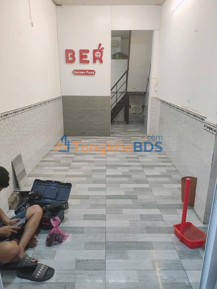 Cho thuê nhà nguyên căn Quận 4, Xóm Chiếu - 22m² giá 7.5 triệu