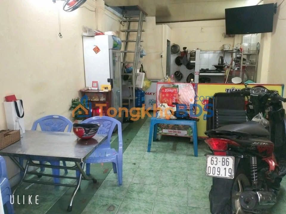 Nhà Nguyên Căn Mặt Tiền Đoàn Văn Bơ, Q4 - Kinh Doanh Sầm Uất 6 Triệu/Tháng