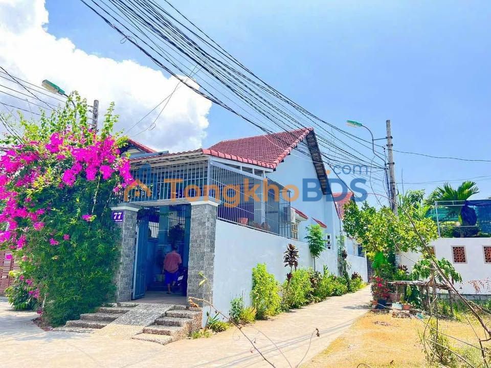 Nhà Góc 2 Mặt Tiền 163m² Nha Trang - Giá 3.2 Tỷ