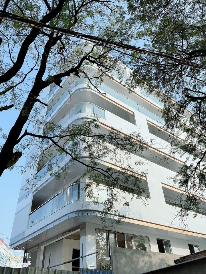 Cho thuê tòa nhà 7 tầng mặt tiền Bình Chuẩn, Thuận An - Kinh doanh đa ngành nghề