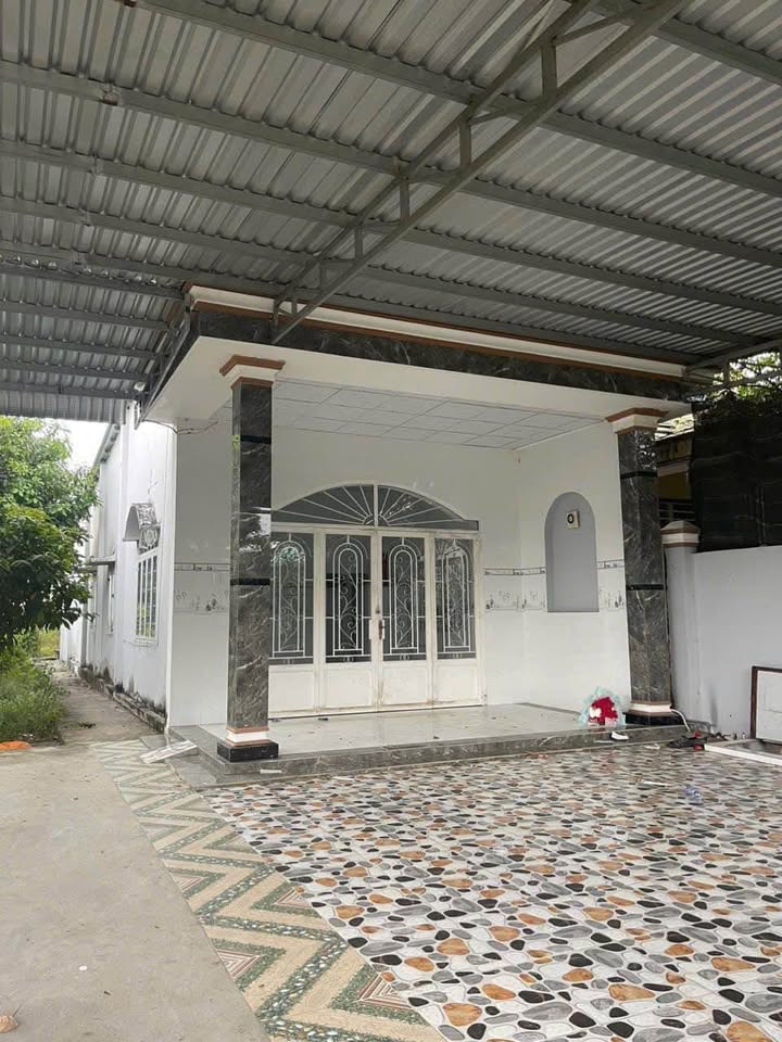 Nhà Cấp 4 Đường Long Nguyên, Dĩ An - 605m² Sổ Hồng Riêng, Giá 1 Tỷ