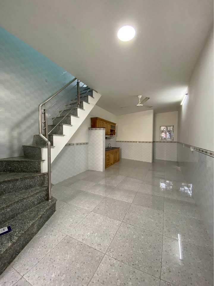 Nhà Riêng 2PN Phường Hiệp Thành, Thủ Dầu Một - Sạch Sẽ, Thoáng Mát, Giá 4.5 Triệu