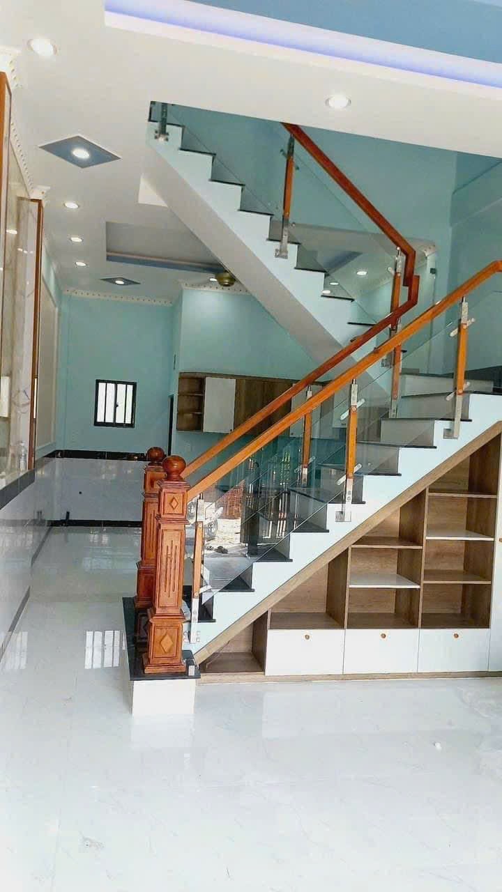 Nhà Sổ Riêng Tân Uyên 77m² Hoàn Thiện Tết - Giá 1.7 Tỷ