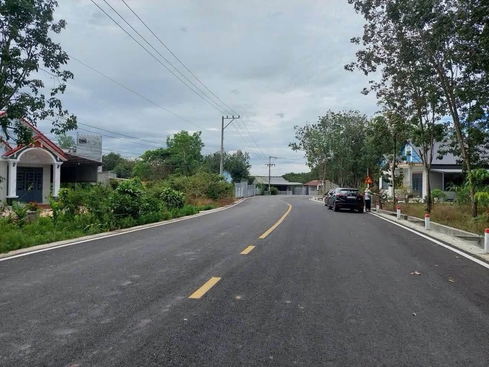 Bán Đất Mặt Tiền Chơn Thành 200m² - Kinh Doanh Đắc Lợi, Giá 340 Triệu