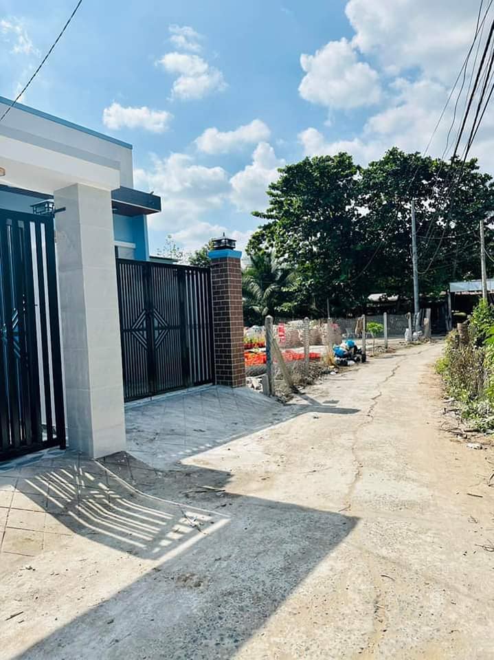 Nhà 80m² Ấp 4 Trung An - 2PN Hiện Đại, Ô Tô Tới Cửa, Giá Từ 1.1 Tỷ