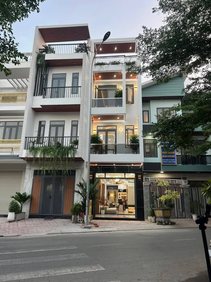 Nhà Đường N1, TP Thủ Đức - 64m² Sổ Hồng, Tặng Full Nội Thất - 5.4 Tỷ