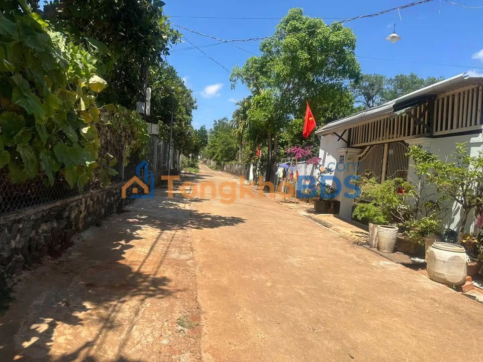Bán Đất Nền Hẻm 174 Ywang, Buôn Ma Thuột - 220m² TC100%, Giá 1.65 Tỷ