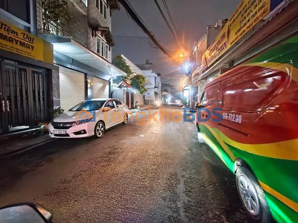 Bán Gấp Nhà Phố 200m² HXH 8m Tân Phú - Kinh Doanh Đỉnh Cao