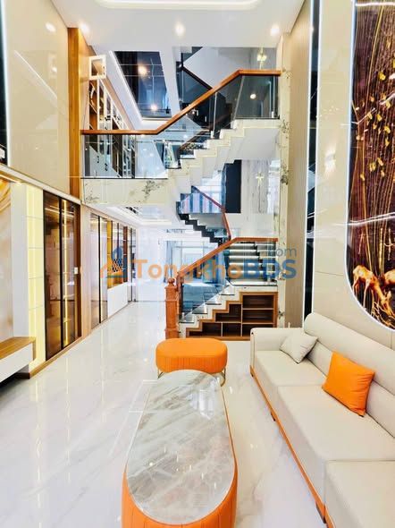 Nhà 5 Tầng Mặt Tiền 7m, Cạnh Đầm Sen, Tân Phú - 8 Tỷ