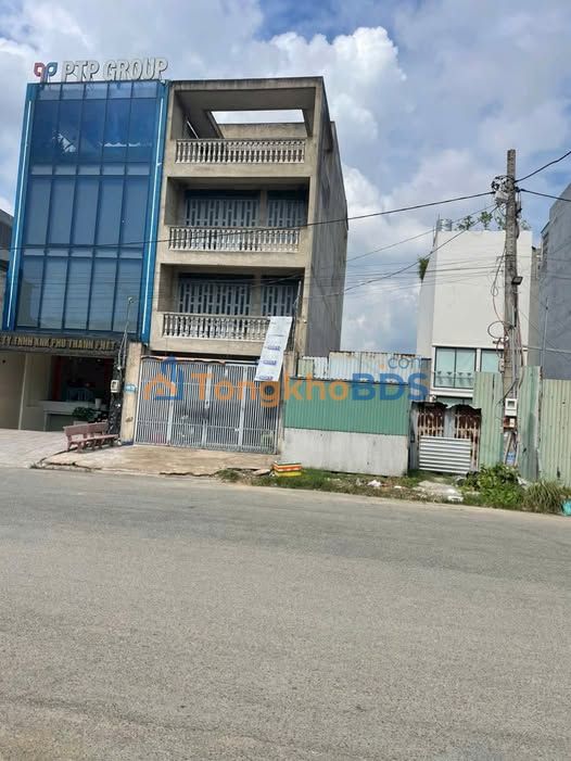 Nhà Mặt Tiền 25m Bình Tân 114m² - Giá 12 Tỷ Thương Lượng