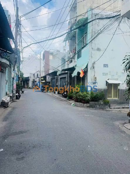 Nhà 32m² Lê Văn Quới, Bình Tân - Sẵn Sàng Ở Ngay - Giá 3.99 Tỷ