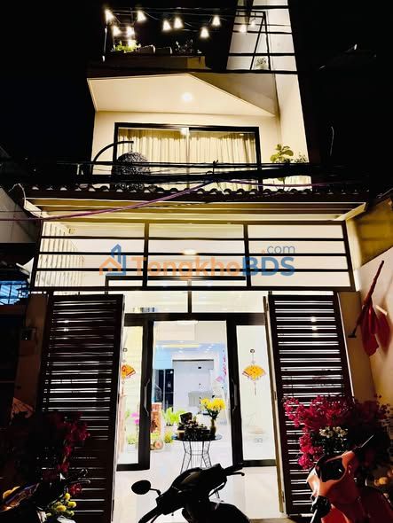 Nhà 70m² Bình Tân - Hẻm Ô Tô Tránh, 3PN, Sổ Riêng, Nhỉnh 7 Tỷ