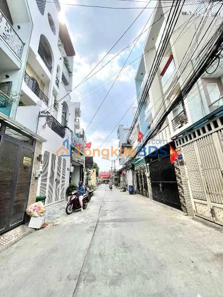 Nhà 2 Tầng 52m² Kế Quận 6, Bình Tân - Hẻm Xe Tải Giá 5 Tỷ