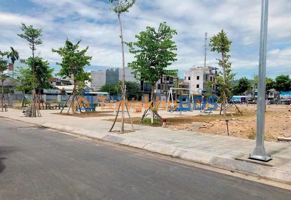 Đất Thổ Cư Hà Tiên 100m² - Đường 14m, Sổ Hồng Sẵn Sàng