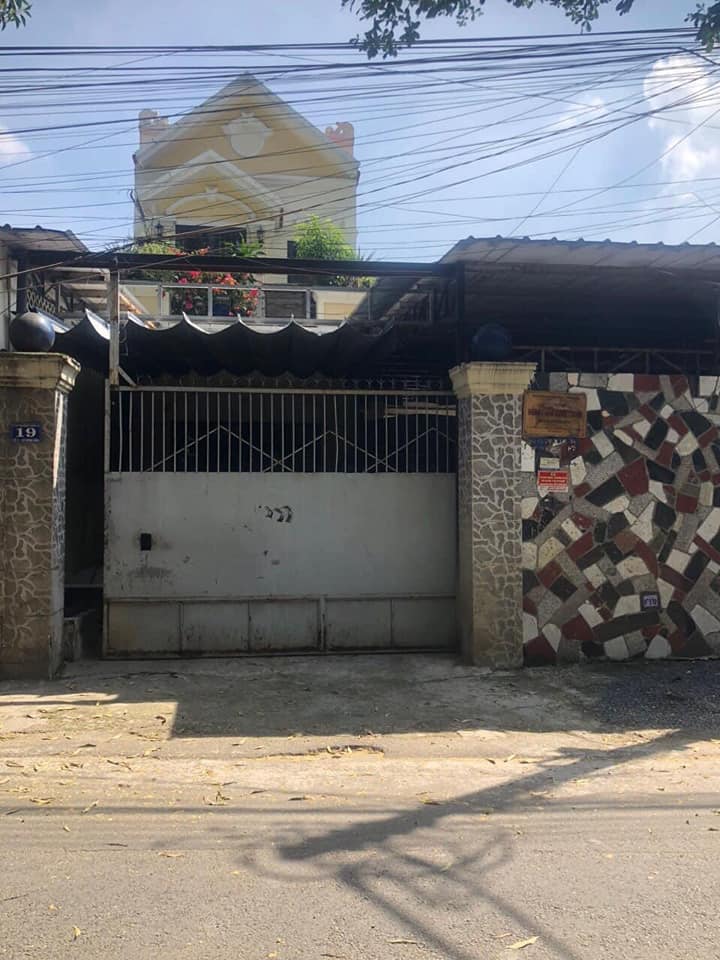 Nhà 2 Tầng 247m² Lái Thiêu - Đối diện Sân Golf Sông Bé, Giá 6.3 Tỷ