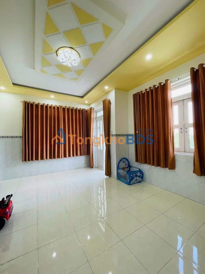 Nhà Mặt Tiền Châu Thị Kim, Tân An - 280m², 3PN, Giá 6 Tỷ TL