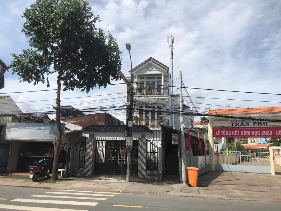 Nhà Mặt Tiền Nguyễn Văn Rành, Tân An - 103m² Kinh Doanh Đa Ngành