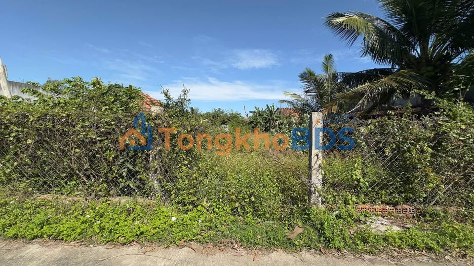 Đất Nền Đông Hòa 280m² - Giá 750 Triệu, Sẵn Vườn/Chăn Nuôi