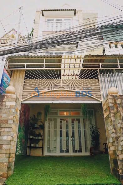 Cho thuê nhà nguyên căn Trần Khánh Dư, Đà Lạt - 4PN, Hẻm ô tô