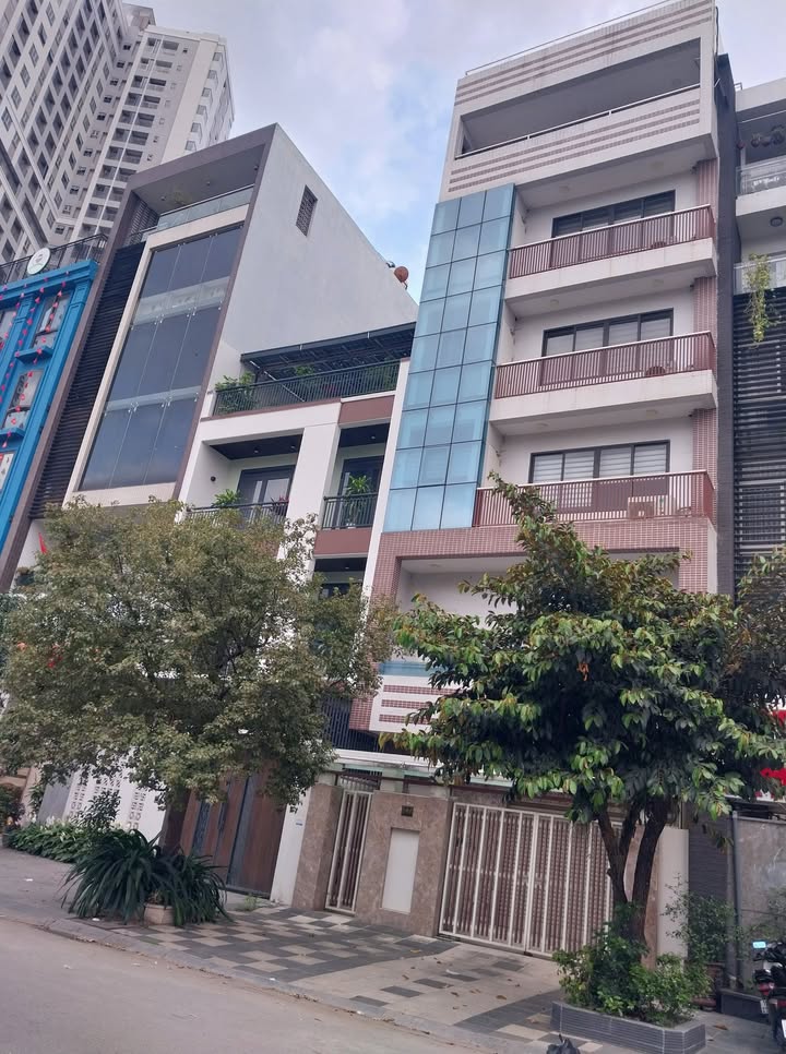 Cho thuê Nhà Phố 6 Tầng Lê Hồng Phong, HP - Kinh doanh Đa ngành