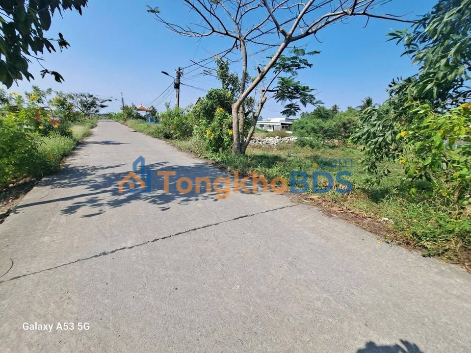 Đất nền Bến Lức 834m² đường xe tải - Sổ hồng sẵn sàng giao dịch