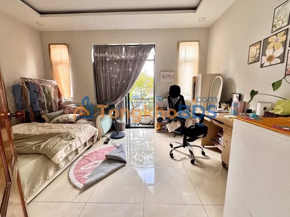 Nhà 3 Tầng Hẻm Xe Hơi Nguyễn Duy Trinh, TP Thủ Đức - 50m² Giá 5 Tỷ