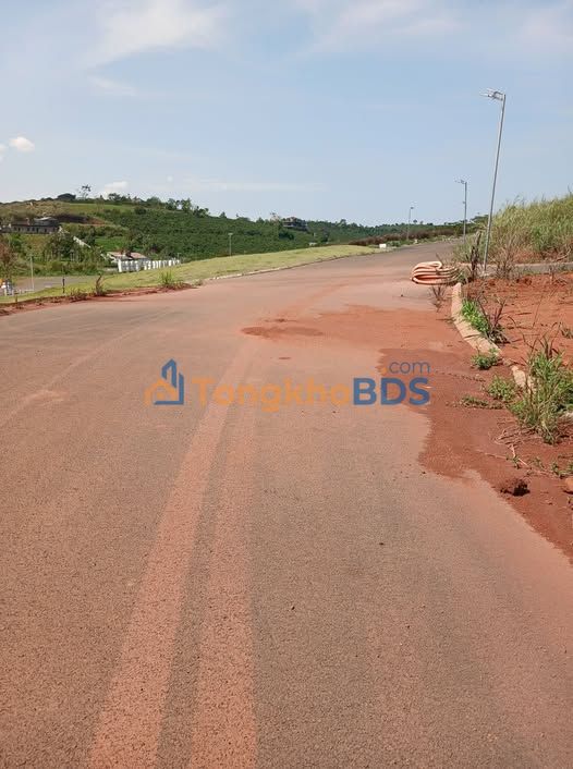 Đất Nền 316m² Full Thổ Cư Đối Diện Sunvalley Farm Đà Lạt - Giá Đầu Tư 2.75 Tỷ