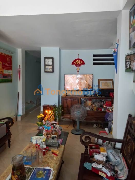 Nhà 2 Tầng 60m² Hẻm Mây Hồng, Q12 - Sổ Hồng Riêng, Giá 3.3 Tỷ