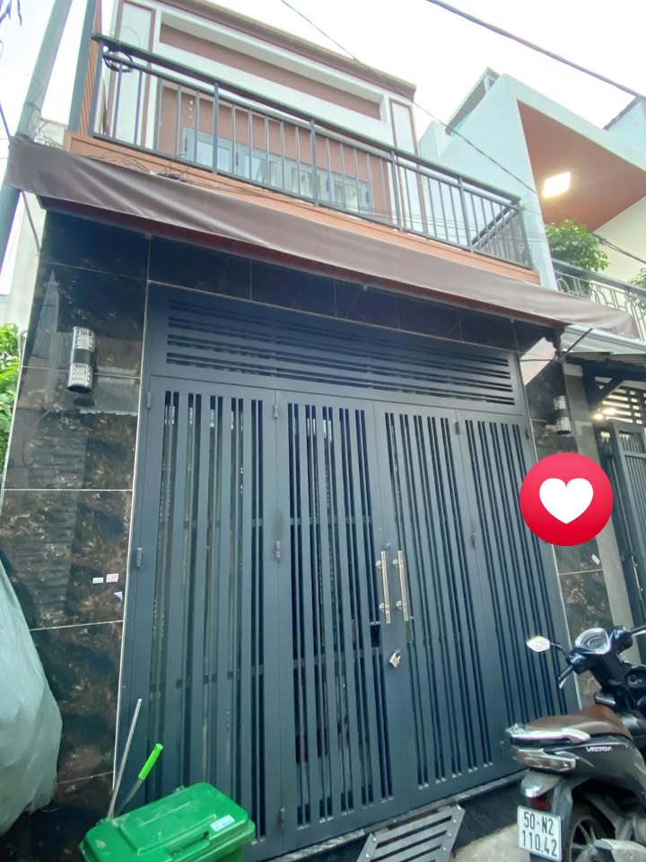 Nhà 2 Tầng 40m² Bình Tân - Giá 4.5 Tỷ - Sổ Hồng Hoàn Công Đủ