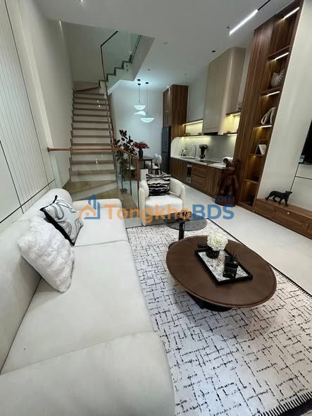 Nhà 3 Tầng Kiệt Ô Tô Tôn Đức Thắng 62m² - Gần ĐH Sư Phạm, Biển Nguyễn Tất Thành