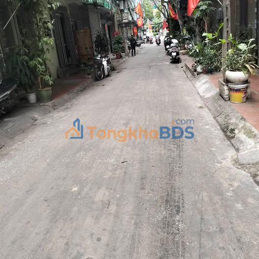 Nhà Mặt Tiền 35m² Tân Mai, Hoàng Mai - Kinh Doanh/Cho Thuê Dòng Tiền Ổn Định