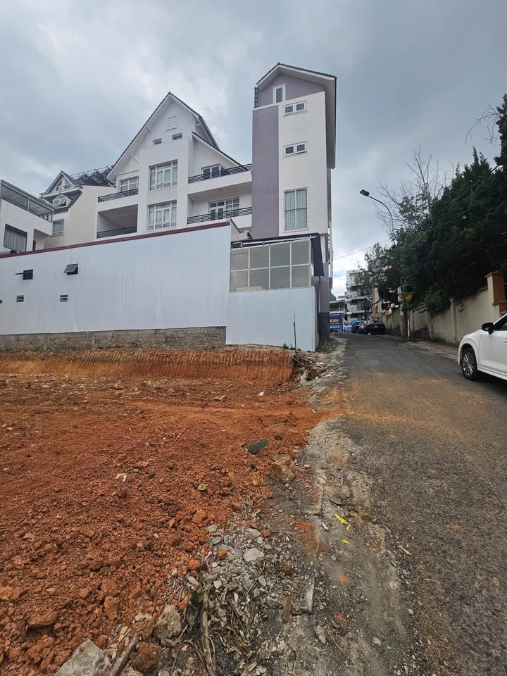 Bán Đất Vàng Đường Phù Đổng Thiên Vương, Đà Lạt - 126m² Sổ Hồng Chính Chủ