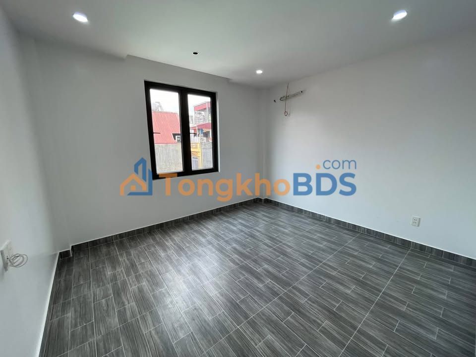 Nhà 3 tầng 42m² Trần Nguyên Hãn, Hải Phòng - Full nội thất, 3.55 tỷ