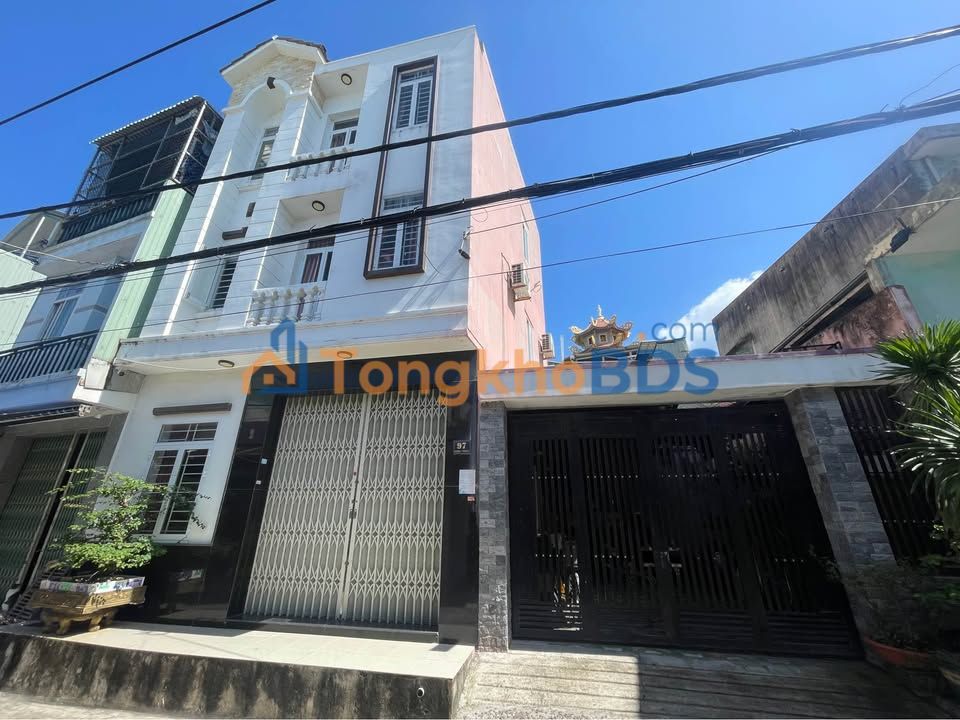 Nhà Mặt Tiền Đường 1/5 Quy Nhơn - 75m², 3PN, Sân Ô Tô - 3.8 Tỷ