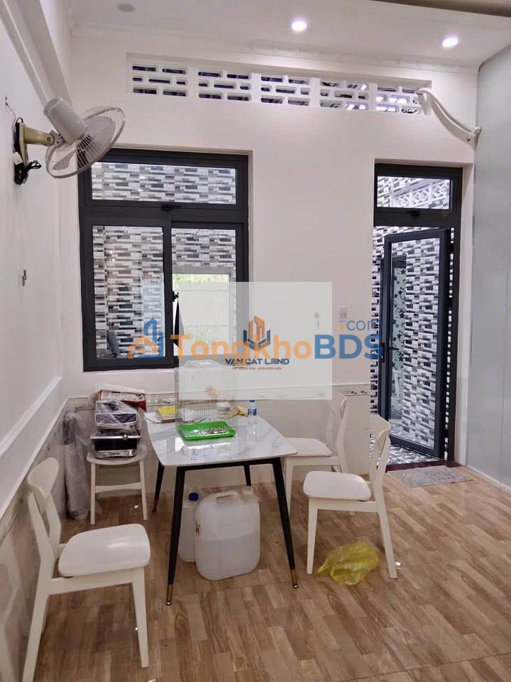 Nhà Nguyên Căn 100m² Hẻm Ô Tô Nguyễn Hữu Cảnh, Q10 - Giá 8 Triệu/Tháng