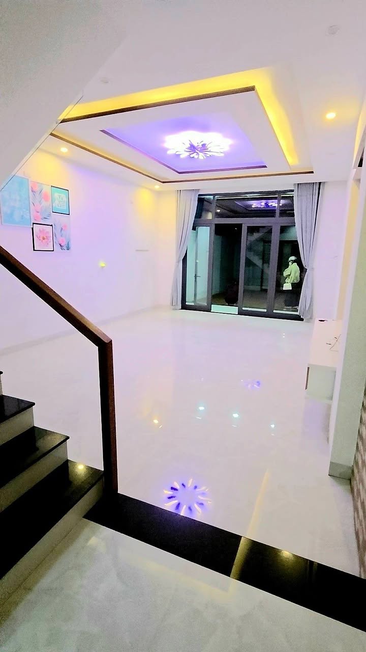 Nhà 2 Tầng Lạc Long Quân, Điện Dương 171m² - 4.5 Tỷ - Ô Tô Vào Nhà