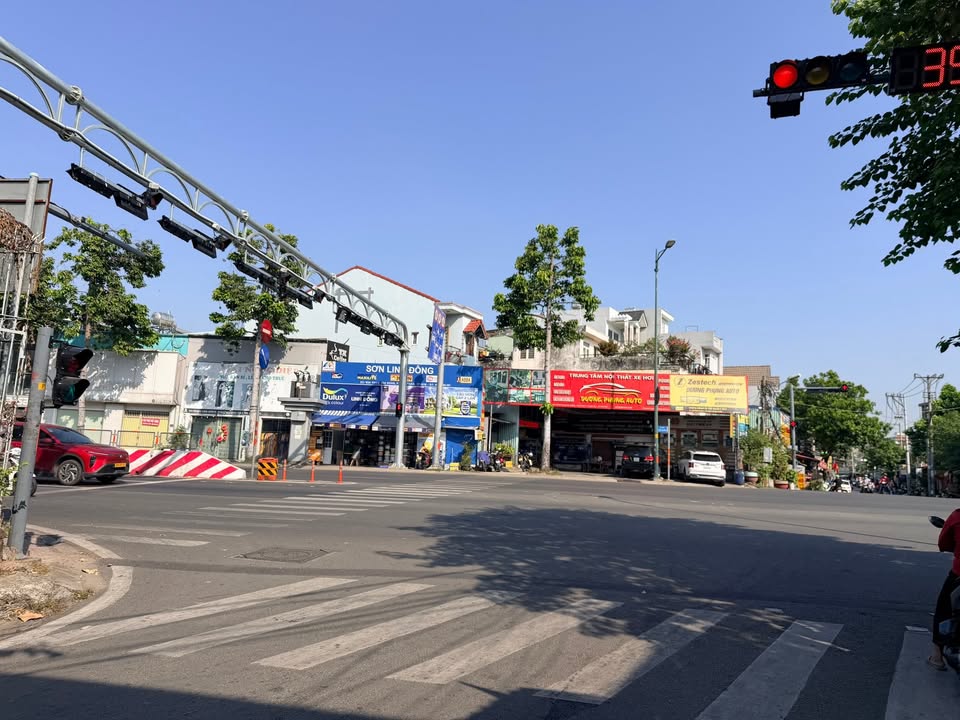 Nhà Mặt Tiền Kinh Doanh Phường Linh Tây, Thủ Đức - 150m², 14.5 Tỷ