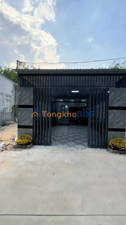 Nhà 1 Trệt 1 Lửng 120m² Full Nội Thất - Chánh Phú Hòa, Bến Cát Giá 1.7 Tỷ
