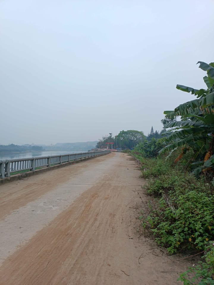 Đất Nền View Sông Hồng Yên Bái 181.2m² - Giá Đầu Tư 450 Triệu