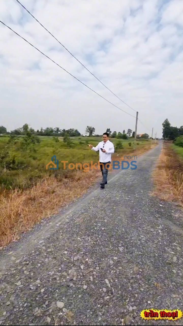Đất nền Long An 1069m² (20x53m) giá 768 triệu - Sổ đỏ sẵn, Xã Tân Thành