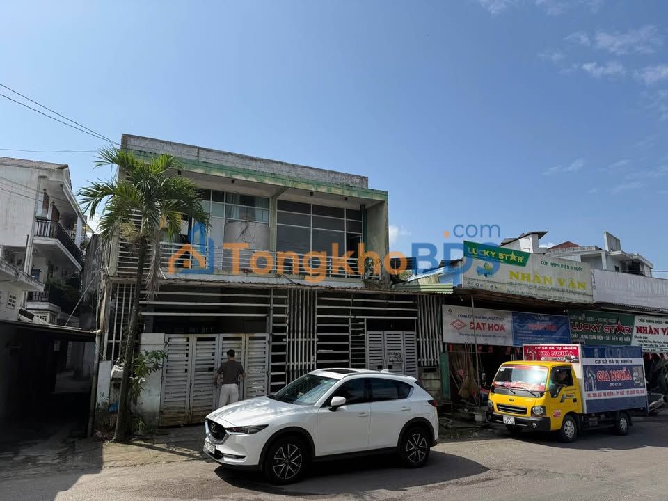 Mặt Tiền Lê Ngô Cát - Huế: Nhà 2 Tầng 10 Phòng, 200m², Giá 9.5 Triệu/Tháng