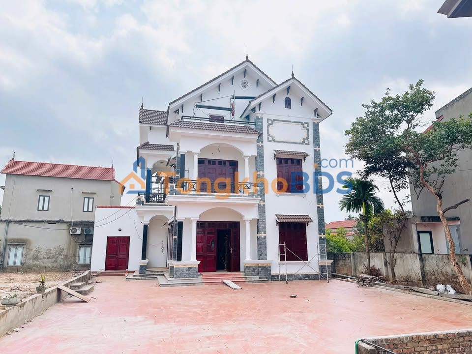 Biệt thự Lương Tài, Bắc Ninh 305.9m² - Sẵn sàng về ở, sổ đỏ trao tay