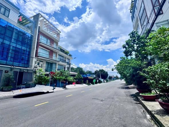 Bán Đất Mặt Tiền Sông Thủ Đức 119m² - View Thoáng, Tiềm Năng Đầu Tư Vượt Trội